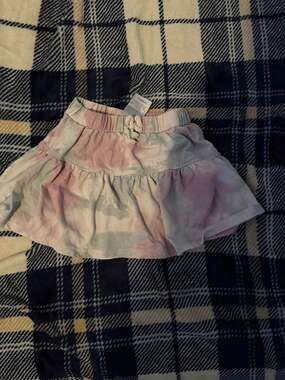 Garanimals Toddler Girl Pink and Blue Tie Dye Ruffle Skirt Size 3T
